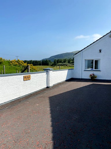 Cottages (Limavady, Northern Ireland, United Kingdom)