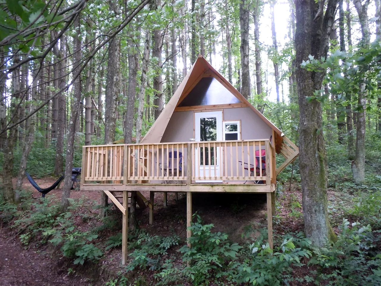 Glamping tent rental for weekend getaways in Ohio