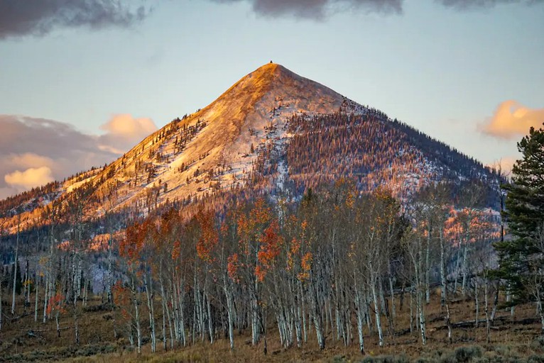 Cabins (Clark, Colorado, United States of America)