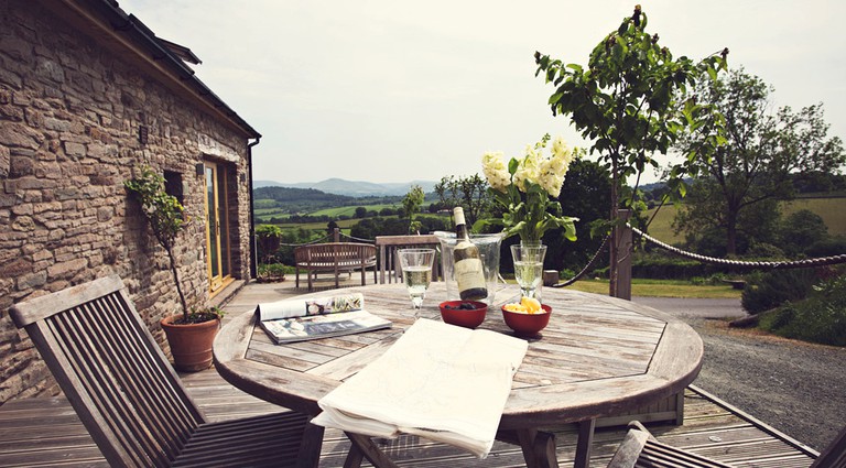 Cottages (Talachddu, Wales, United Kingdom)