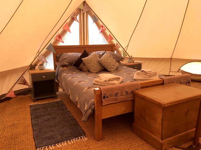 Bell Tents (Norfolk, England, United Kingdom)