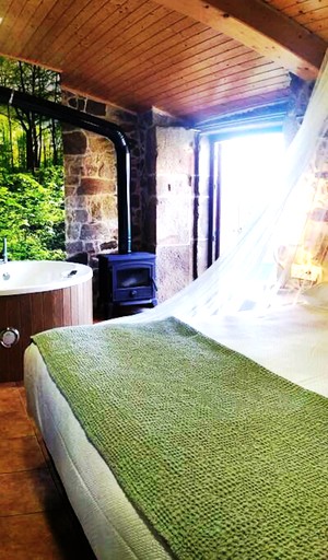 Bubbles (Pontevedra, Galicia, Spain)