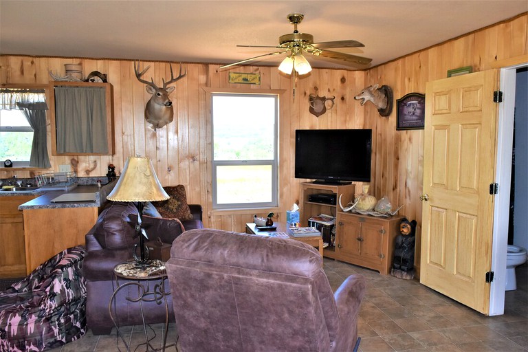 Cabins (Mason, Texas, United States)