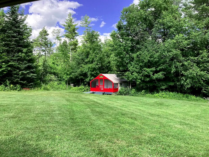 Beautiful Glamping Tent in the Adirondacks | Tented Cabins (North River, New York, United States of America)