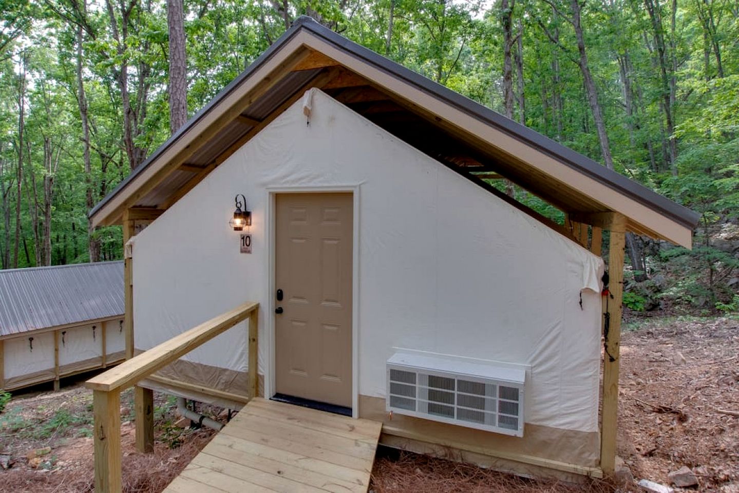 Luxury Glamping Tent with Jacuzzi on the Deck in Alabama