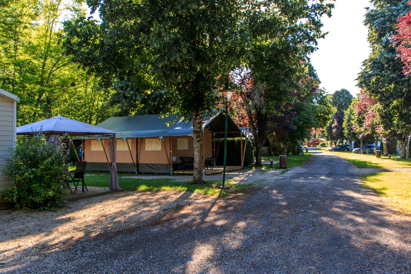 Charming Family-Friendly Tent Rental in Caylus, France | Tented Cabins (Caylus, Occitanie, France)