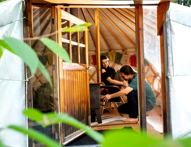 Yurts (Lac-Beauport, Quebec, Canada)