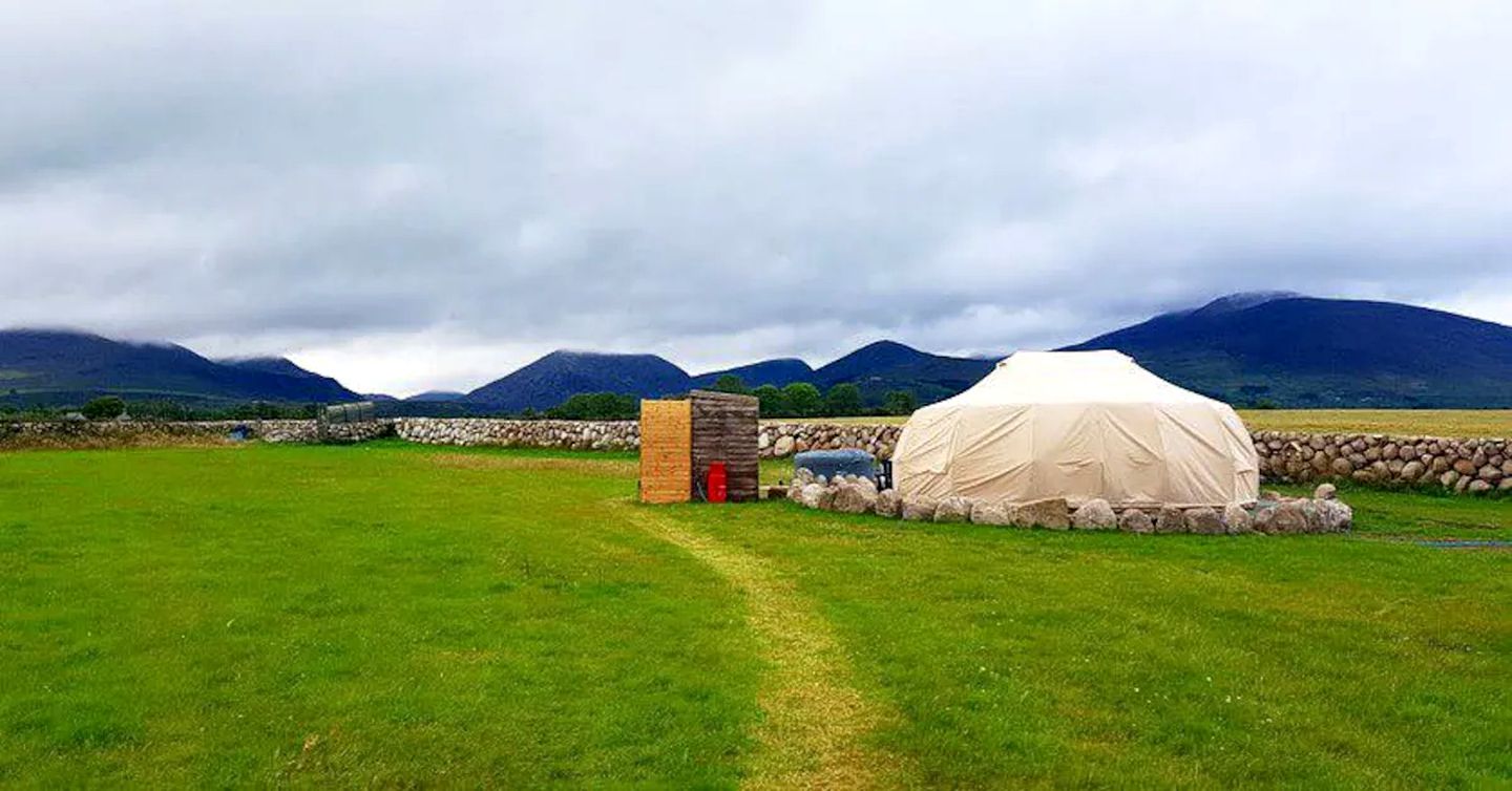 Go glamping near Belfast at this bell tent rental!