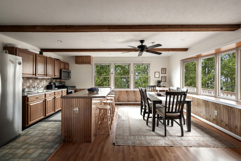 Vacation Rentals (United States of America, Mathias, West Virginia)