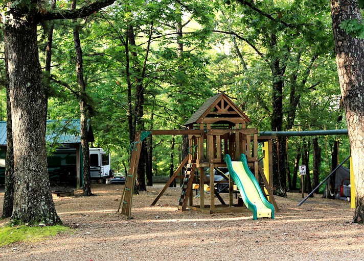 Group CA Cabin A | Cabins (Branson, Missouri, United States of America)