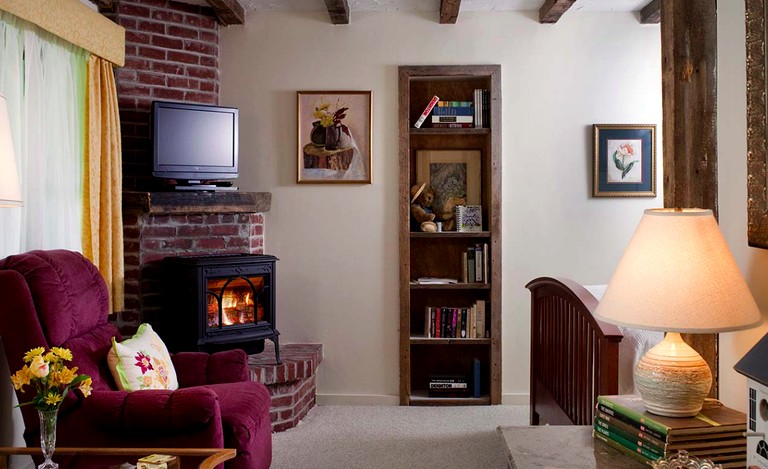 Cozy Vacation Rental in Countryside Bed and Breakfast in Warren, Vermont | Vacation Rentals (Warren, Vermont, United States of America)