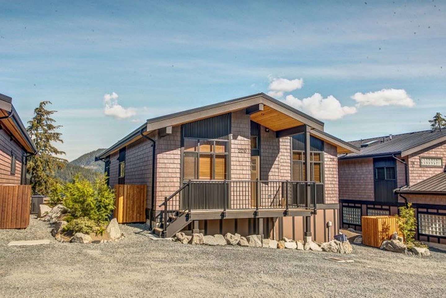 Family-Friendly Rental Overlooking the Ocean in British Columbia