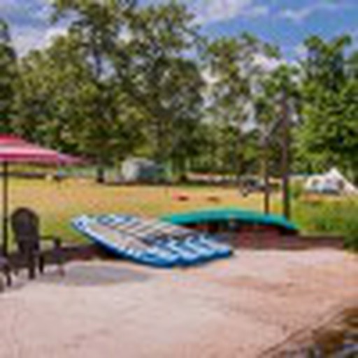 Charming Tented Cabin in Ellaville, Georgia - Perfect Destination for a Tranquil Nature Escape | Tented Cabins (Ellaville, Georgia, United States of A