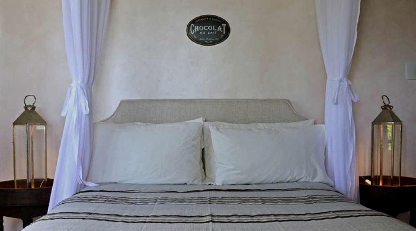 Oceanview Room Rental with Private Balcony in Bahia Province, Brazil | Cabins (Maraú, Bahia, Brazil)