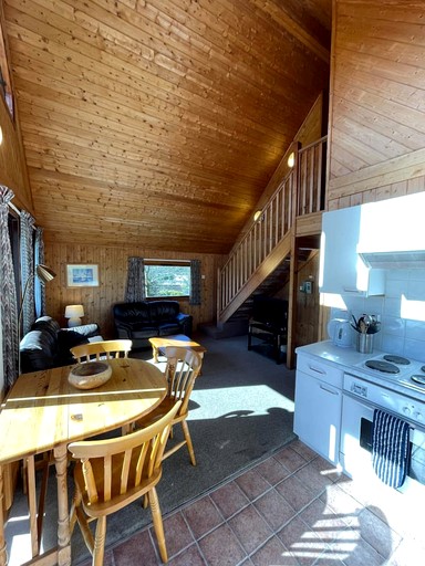 Cabins (United Kingdom, --, England)