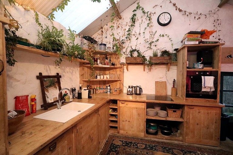 Yurts (Conwy, Wales, United Kingdom)