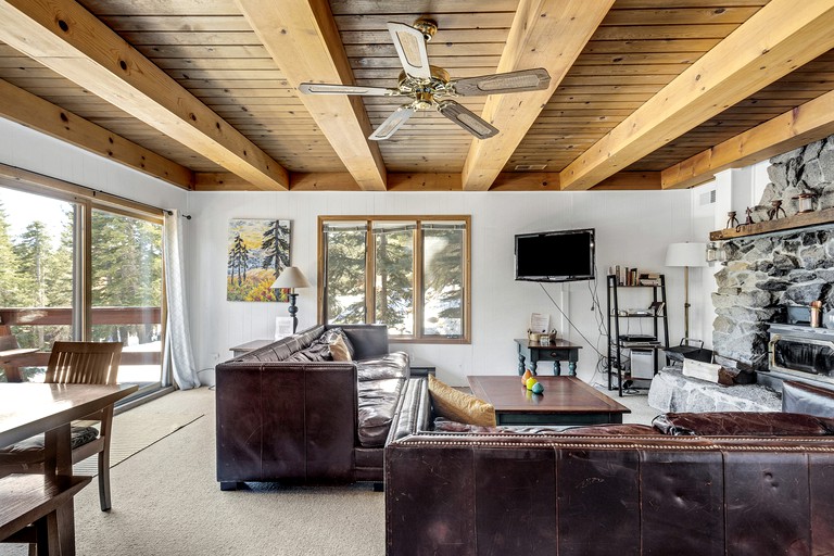 Cabins (United States of America, Bear Valley , California)
