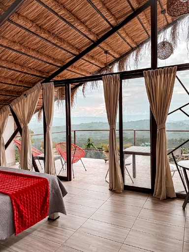 Romantic Hut, makes for a Beautiful Couples Vacation in Colombia | Huts (Palestina, Caldas, Colombia)