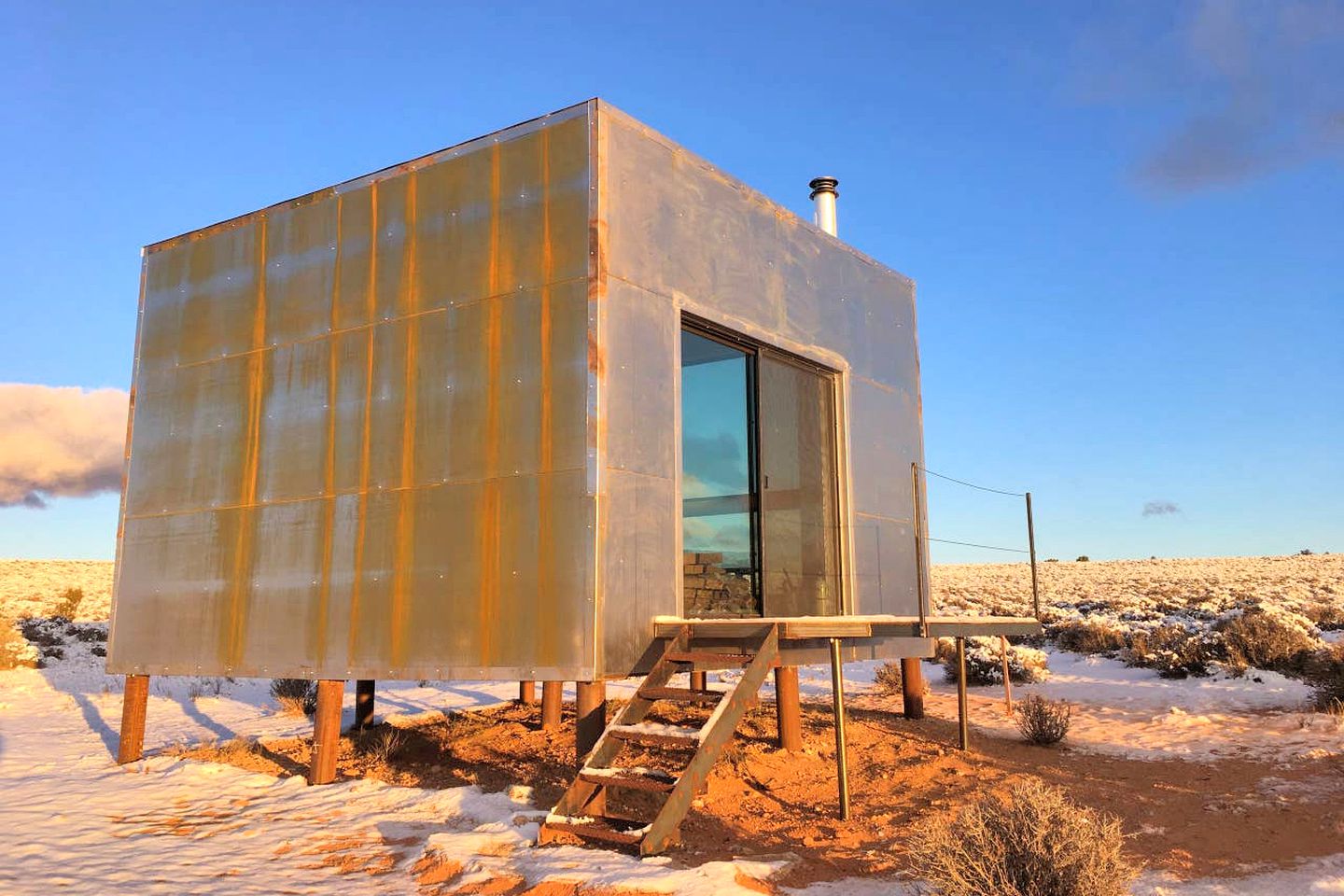 Containers (Page, Arizona, United States)