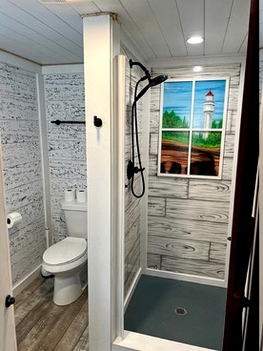 Quaint Loft Cabin with Luminous Spaces in Bayfield, Wisconsin | Cabins (Bayfield, Wisconsin, United States of America)