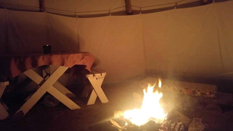Tipis (Saint-Calixte, Quebec, Canada)