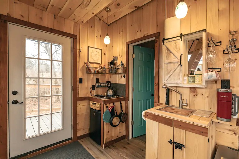 Tree Houses (Willington, Connecticut, United States of America)