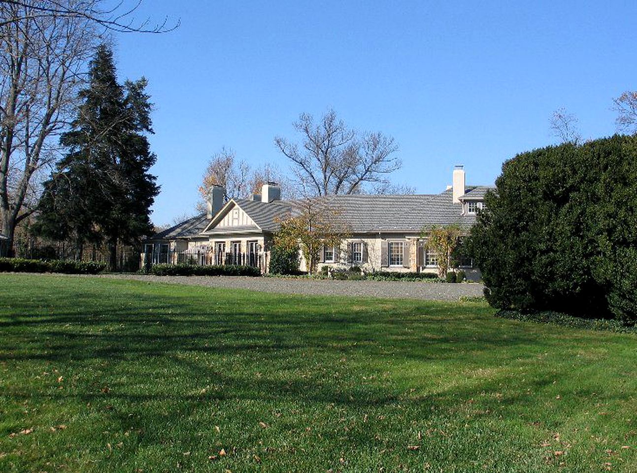 Nature Lodges (Front Royal, Virginia, United States)