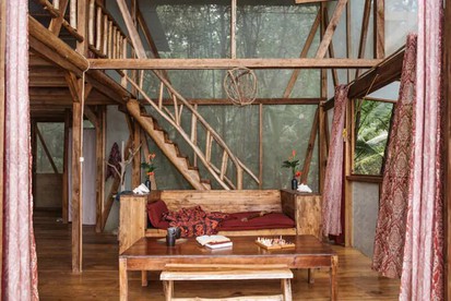 Tree Houses (San Cristóbal Island, Bocas del Toro, Panama)