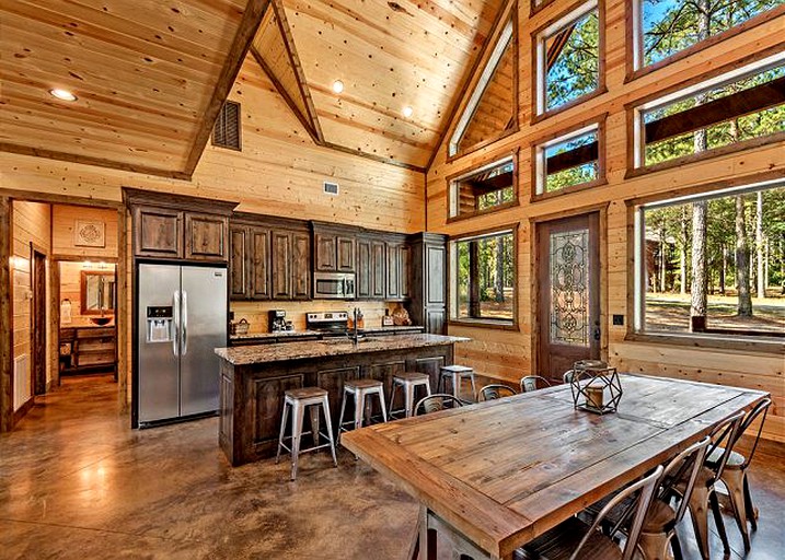 * Lazy Daze Lodge * | Cabins (Hochatown, Oklahoma, United States of America)