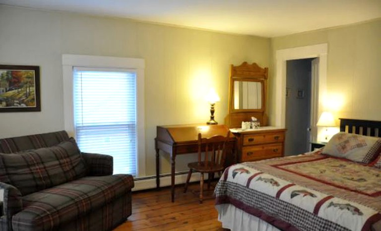 Nature Lodges (Chester, Vermont, United States)