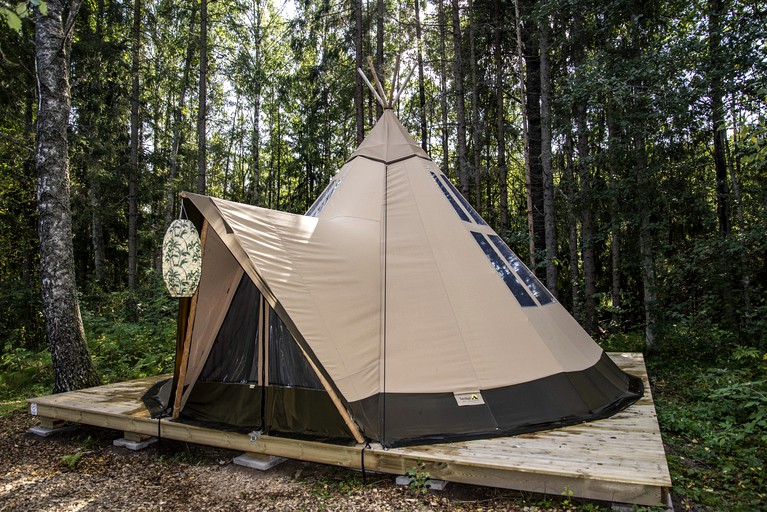 Tents (Bozeman, Montana, United States of America)