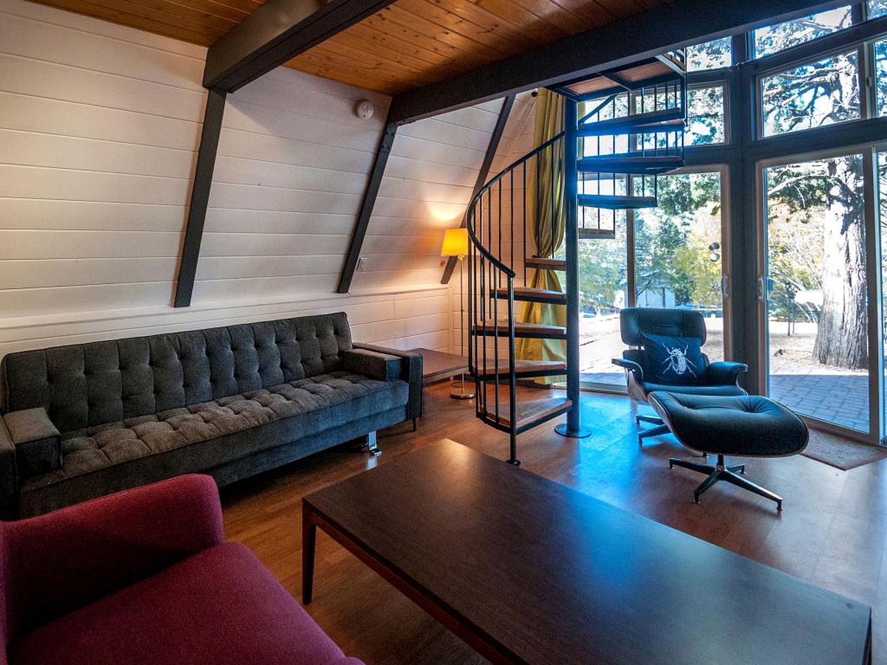 A-Frame Cabins (Big Bear City, California, United States)