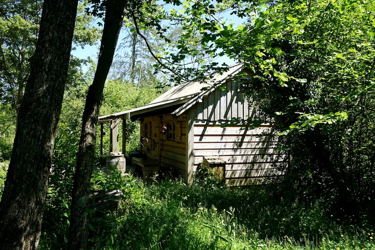 Cabins (United Kingdom, East Sussex, England)