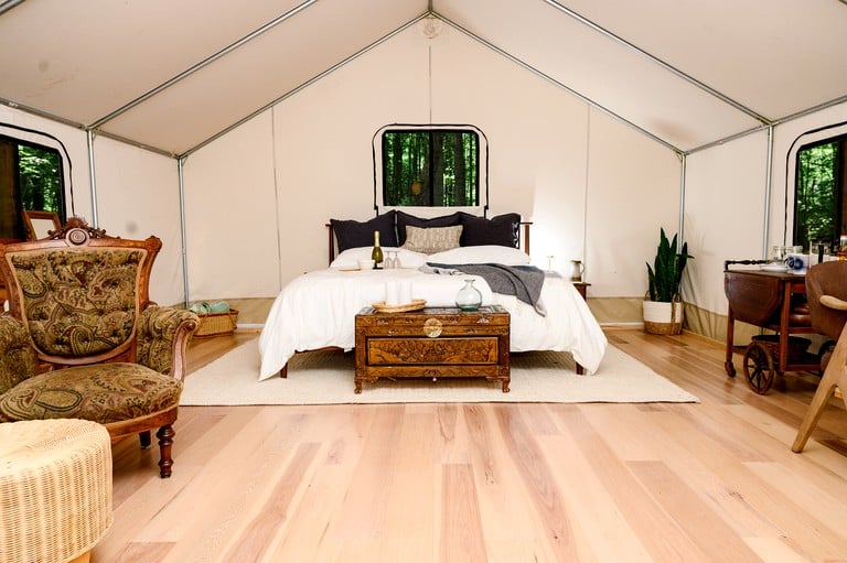 Safari Tents (Canada, Lucknow, Ontario)