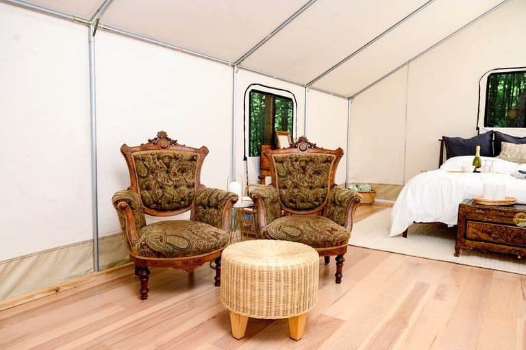 Safari Tents (Canada, Lucknow, Ontario)