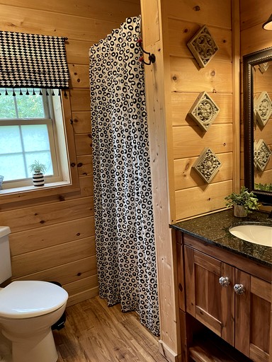 Cabins (United States of America, Naples, New York)