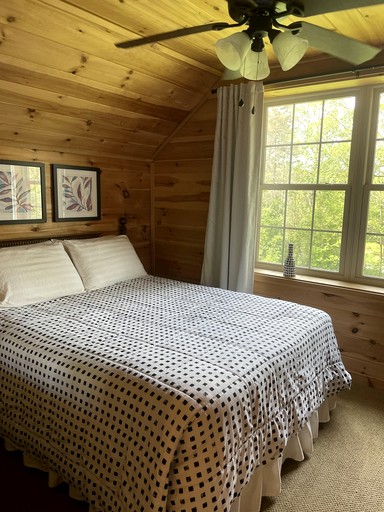 Cabins (United States of America, Naples, New York)