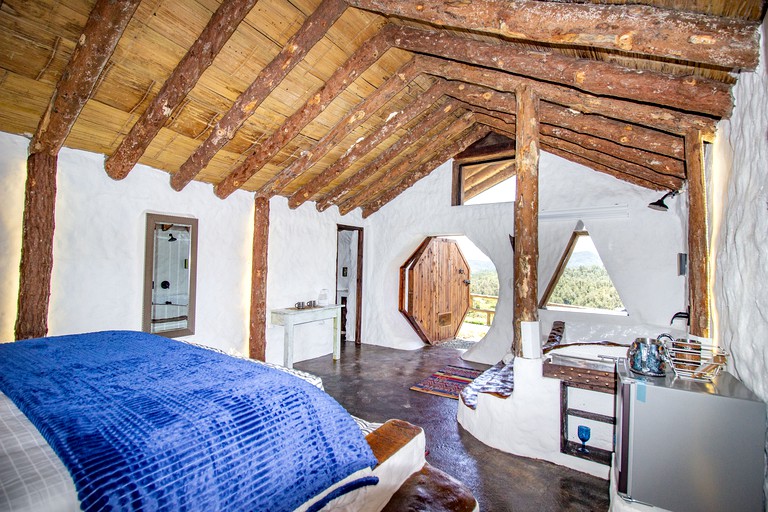 Hobbit Houses (Colombia, Peñol, Antioquia)