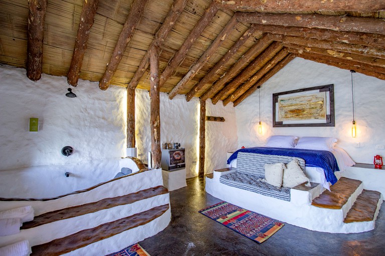 Hobbit Houses (Colombia, Peñol, Antioquia)