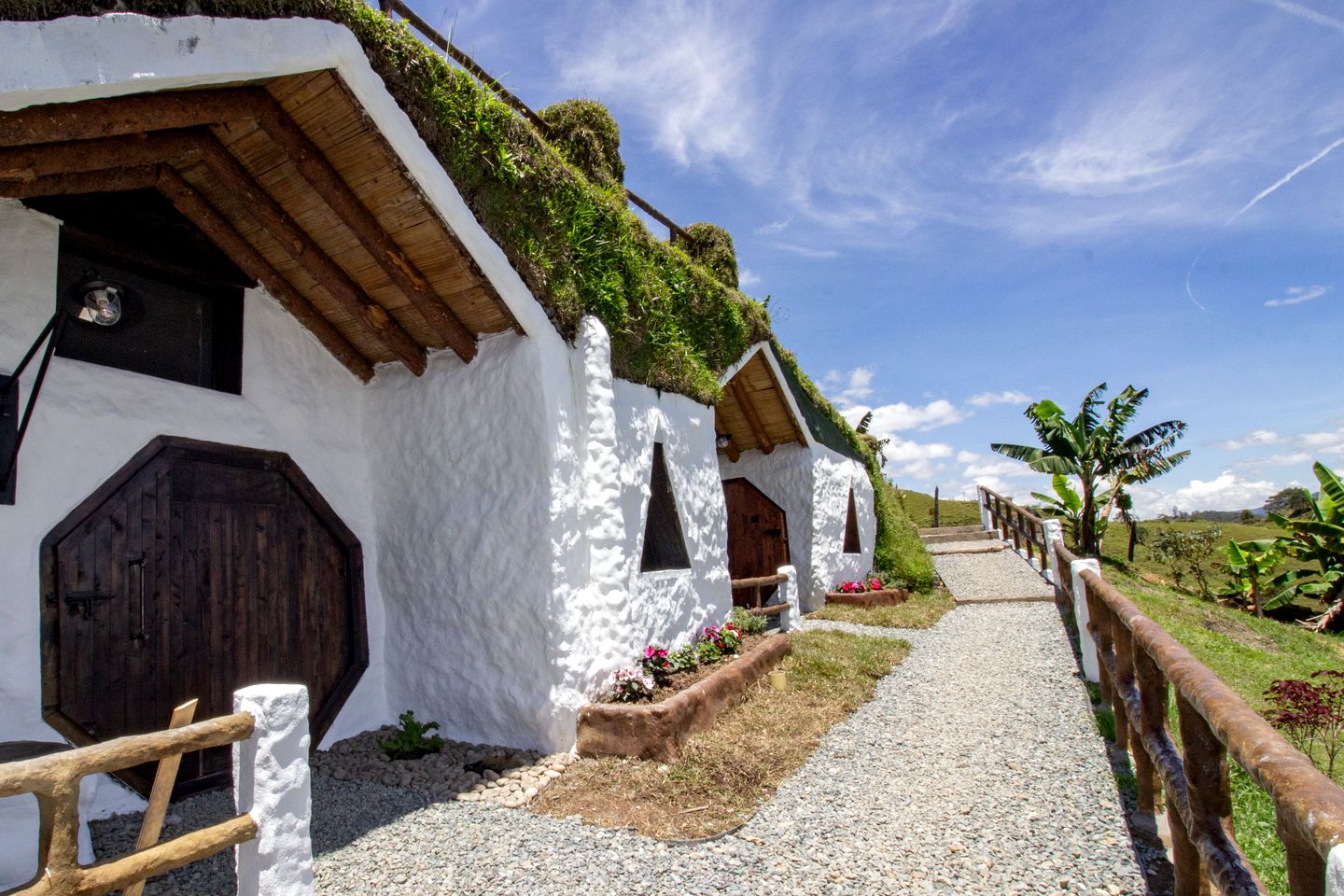 Charming Hobbit House Perfect for a Different Glamping Experience in Colombia
