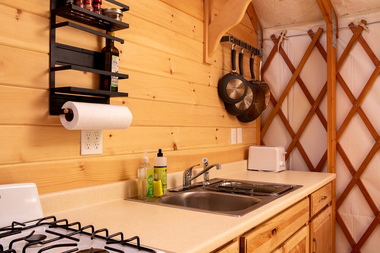 Yurts (United States of America, Stockton Spring, Maine)