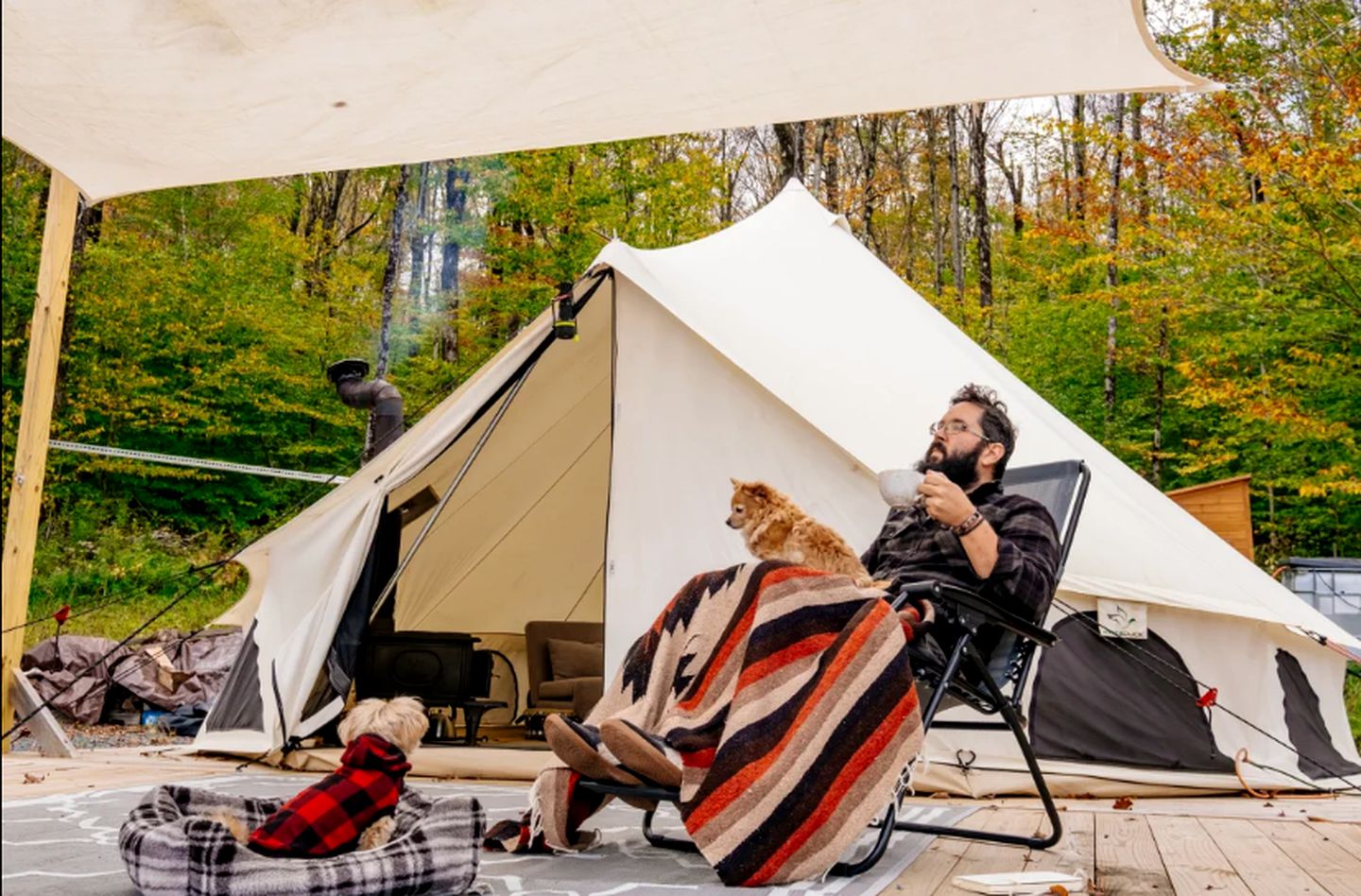 Pet-Friendly Bell Tent with Views of Taconic Mountains for a Great Escape in Nature in Petersburg, New York