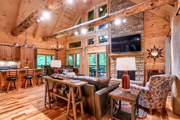 Cabins (United States of America, Logan, Ohio)
