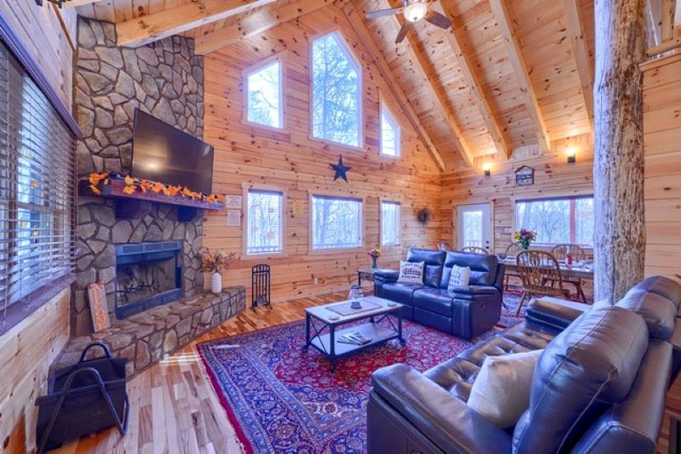 Cabins (United States of America, Logan, Ohio)