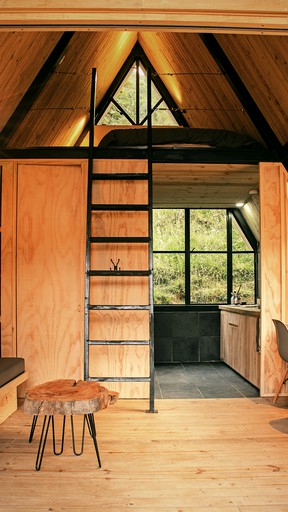 Cabins (Colombia, --, Caldas)