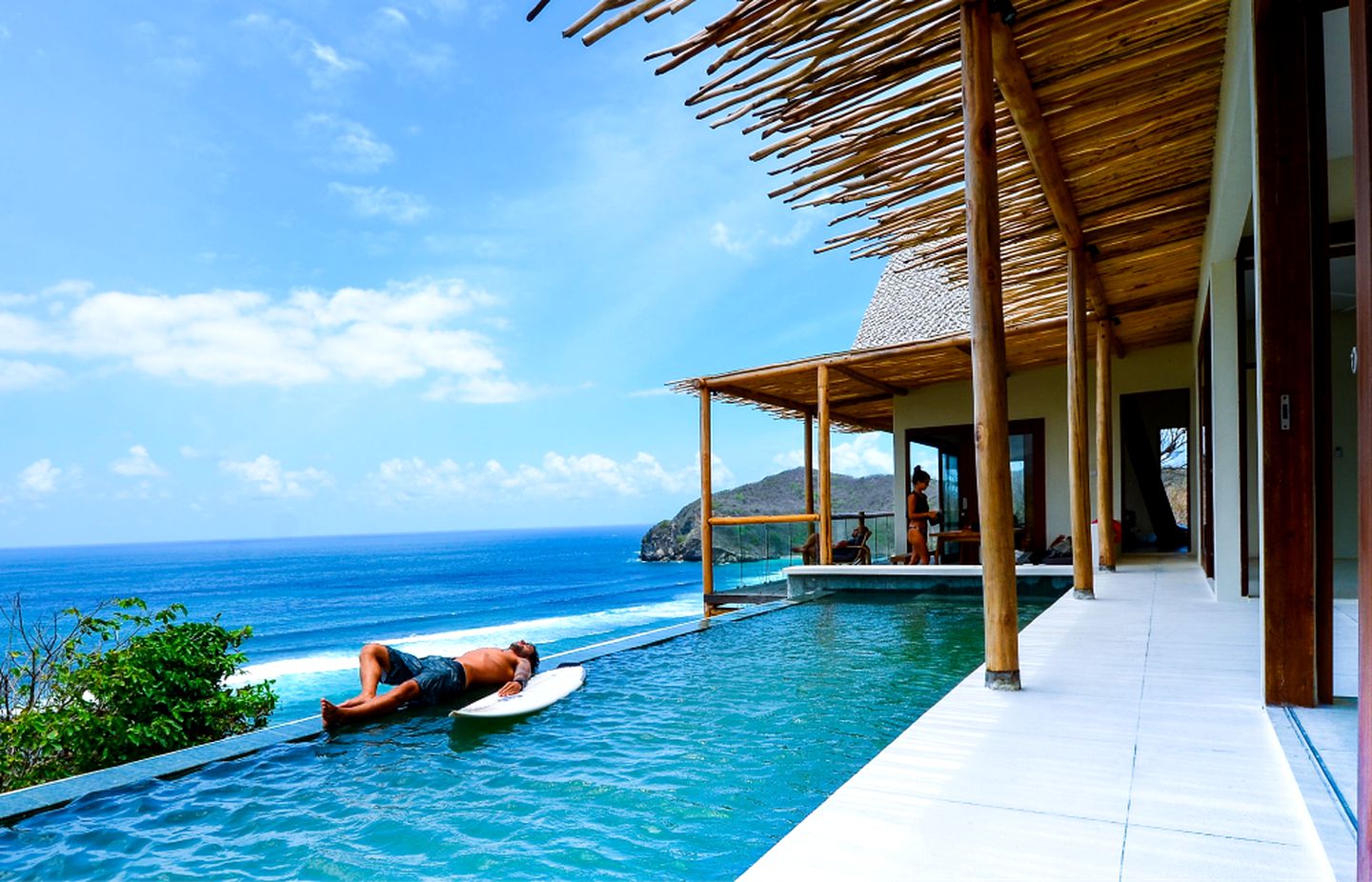 Awe-Inspiring Scenery for a Truly Serene Vacation Rental Getaway with Infinity Pool, Sekongkang, Indonesia