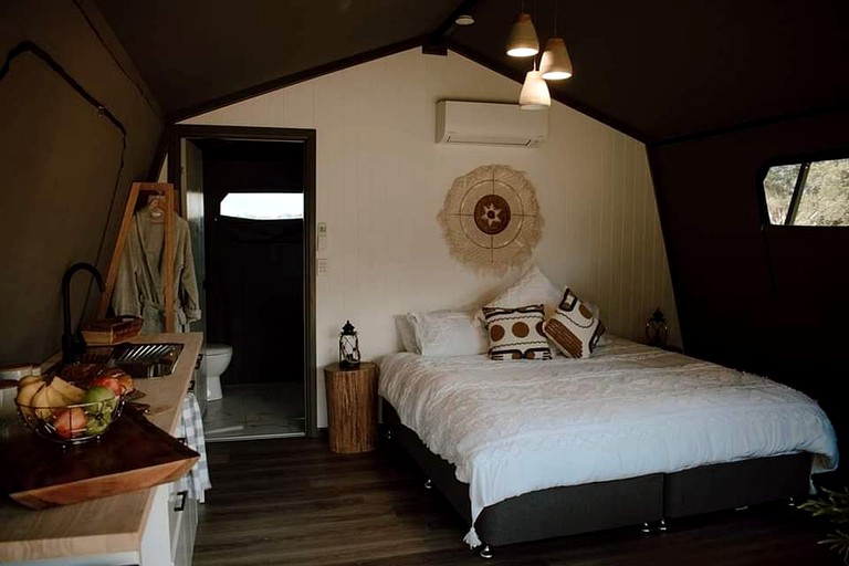 Safari Tents (Australia, Yungaburra, Queensland)