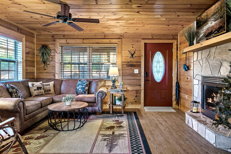 Cabins (United States of America, Morganton, Georgia)