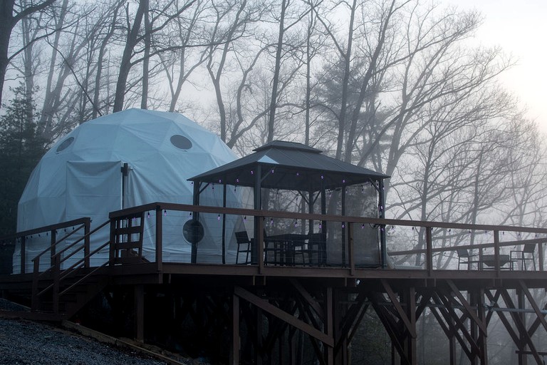 Enchanting Glamping Dome in the Smoky Mountains in Hartford, Tennessee