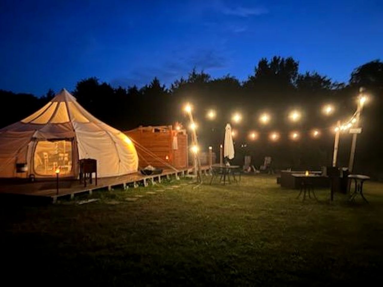 Bell Tents (United States of America, Lewisburg, Tennessee)